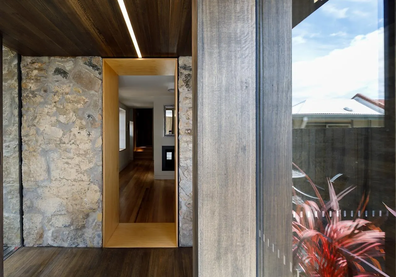 Villa Blue Magnolia Hobart